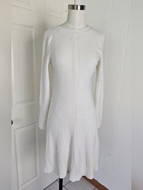 ELIE TAHARI LONG SLEEVE RIBBED FIT & FLARE CASHMERE BLEND A LINE DRESS SIZE M